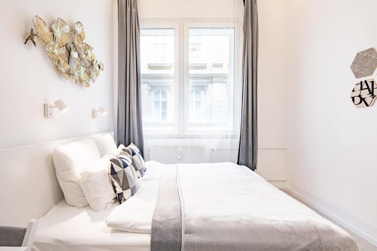 Ultra Central - New - Comfy Studio Budapest Bagian luar foto