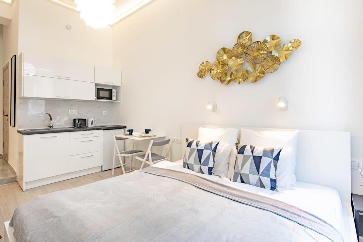 Ultra Central - New - Comfy Studio Budapest Bagian luar foto